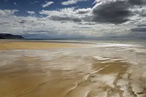 Low Tide Photography Drucke: Brighter sandy beach with back light