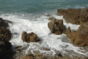 Single Person On The Shore Drucke: The Brittany coast