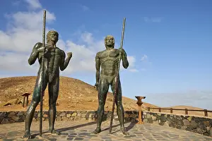 Canary Islands Artwork Drucke: Bronze statues, Kings of the Guanches