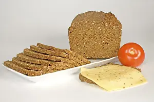 Baked Goods Studio Drucke: Brown bread, mixed bread, wholemeal bread