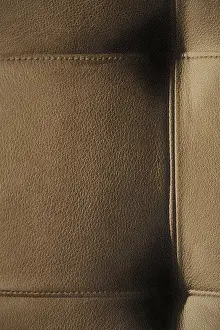 Retro Style Decorative Item Drucke: Brown leather