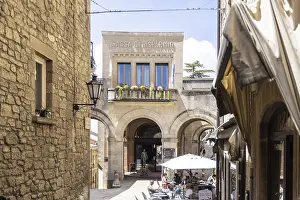 Old Town Architecture Italy Drucke: Building in the historic centre