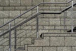 Deserted Stairway Drucke: Building staircase wall