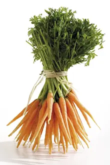 Nutritionally Rich Foods Drucke: A bunch of mini carrots