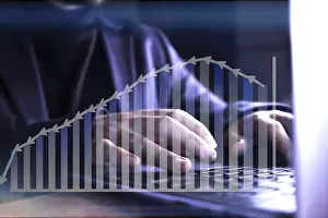 Digital Data Storage Solutions Drucke: Business data analysis. Hands of an unrecognizable businessman analyzing statistics on his computer