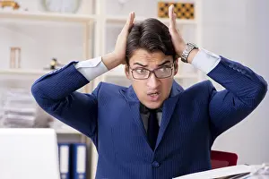 Overworked Man Drucke: Busy man complaining about his workload
