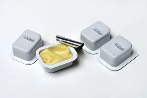 Breakfast Nutrition Facts Drucke: Butter in breakfast portion, portion pack