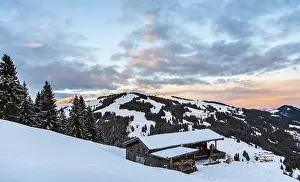 Austrian Alps Landscape Photo Drucke: Cabin in the snow after sunset