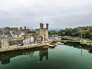 Welsh Castles From Above Drucke: Caernarfon Castle from a drone