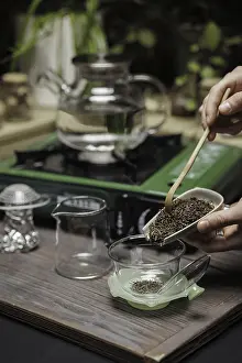 Hot Beverage Preparation Drucke: A calm setup for brewing exquisite looseleaf tea