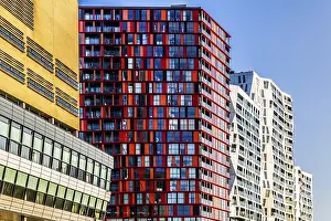 Benelux Urban Environment Drucke: Calypso complex, a striking example of modern architecture