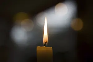 Cozy Atmosphere Drucke: Candlelight