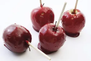 Sweet Studio Shots Drucke: Candy apples