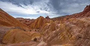 Eroded Sandstone Formations Drucke: Canyon of eroded sandstone formations