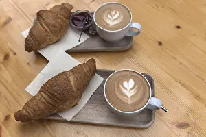Central European Groceries Drucke: Cappuccino with croisson and jam