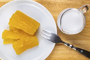 Bilder Datiert 11. August 2024: Cassava syrup print