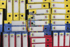 Latin America Politics Drucke: Ecuador Flag Colors Folder Stack