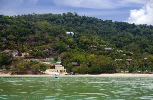 Thailand National Parks Drucke: Ko Phi Phi consists of two islands