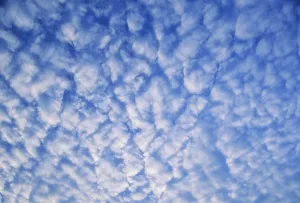 Cloudy Skies Drucke: Cloud and sky
