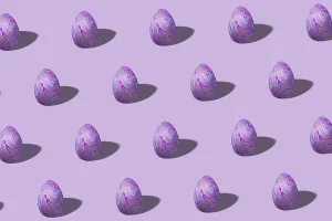 Symbolic Easter Tradition Drucke: Pastel Easter egg pattern made