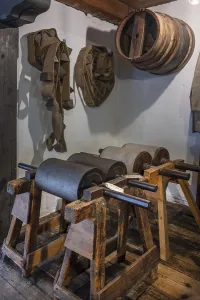 Industrial Museum Lauf Drucke: Fluted rollers in a former corn mill
