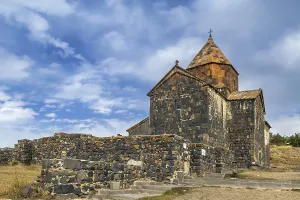 Lake Sevan Armenia Drucke: Sevanavank is a monastic complex located on a peninsula at the northwestern shore of Lake Sevan