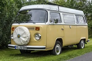 Historic German Automobiles Drucke: Oldtimer Volkswagen type 2 as camping bus