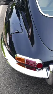 Classic Passenger Cars Drucke: Rear of a Jaguar E-Type