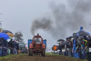 Classic Car Show Drucke: Tractor Pulling