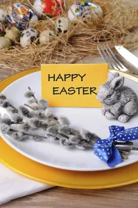 Deserted Dinner Table Drucke: Fragment table setting willow branches Easter theme