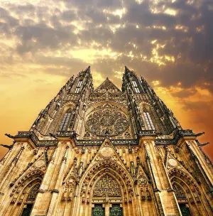 Gothic Cathedral Drucke: Cathedral on Sunset