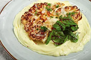 Balanced Diet Inspiration Drucke: Cauliflower steak, with mashed potatoes