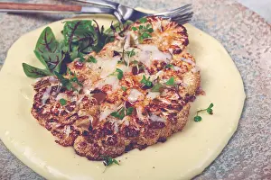 Cauliflower Nutrition Facts Drucke: Cauliflower steak, with mashed potatoes