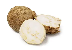 Studio Shot Food Images Drucke: Celery root isolated on white background