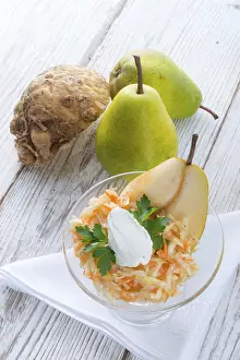 Celery Salad Drucke: Celery salad with pear