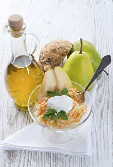 Celery Salad Drucke: Celery salad with pear