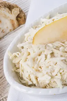 Celery Salad Drucke: Celery salad with pears