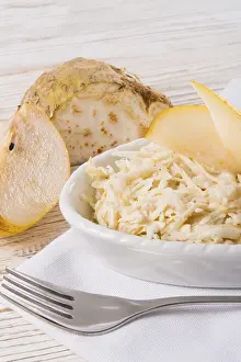 Celery Salad Drucke: Celery salad with pears