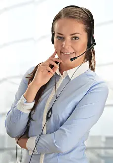 Telecommunication Technology Drucke: Call center operator. Customer support. Help desk