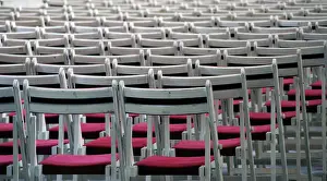 Chairs In A Row Drucke: Chairs in a row