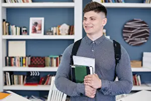 Female Pupil Study Drucke: Cheerful student with textbook notebook