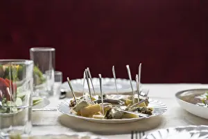 Copyspace For Text Drucke: Cheese set on festive table in at the restaurant