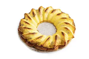Cheese Cake Drucke: Cheesecake isolated on white background