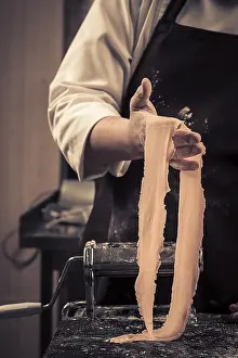 Pasta Dish Drucke: The chef makes fresh spaghetti from scratch