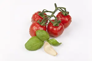 Tomato Nutrition Facts Drucke: Cherry tomatoes with garlic and basil
