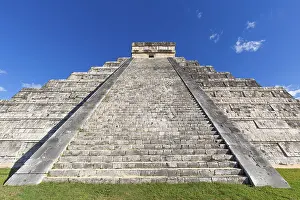 Ancient Maya Ruins Yucatan Drucke: Chichen Itza, one of the largest Maya cities