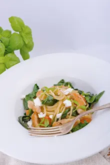 Healthy Meal Ideas Drucke: Chicken spinach pasta