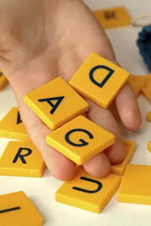 Educational Institution Training Drucke: Child learning the alphabet