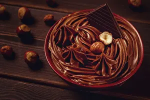 Chocolate Mousse Drucke: Chocolate nut paste, mousse, pasta
