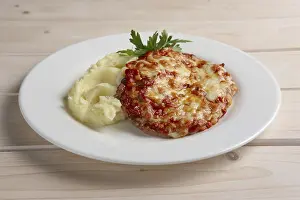 Gastronomy Barbecue Dish Drucke: Chopped meat with mashed potato